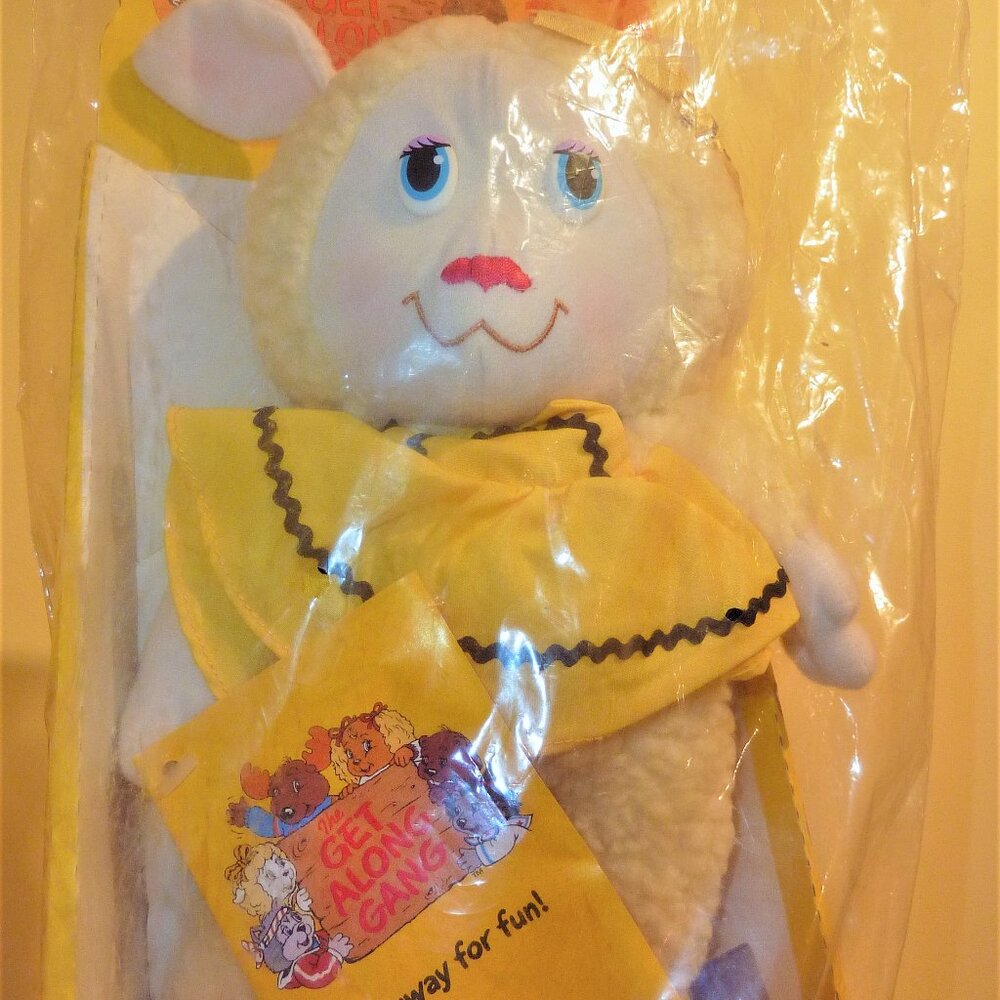 Get Along Gang WOOLMA LAMB 12" Plush Doll vintage TOMY factory sealed 80s TV toy